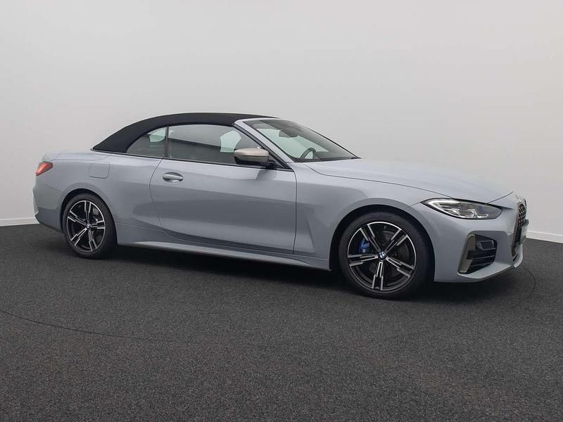 Gebraucht BMW 440 374 PS (275 kW) 2023 M brooklyn grau metallicc4p Cabrio
