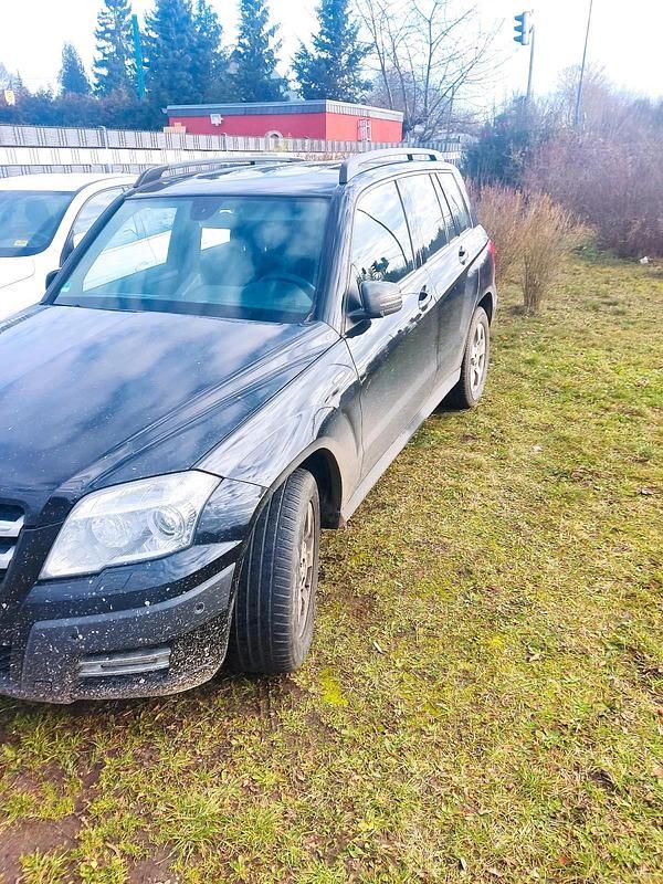 Gebraucht Mercedes GLK220 205 PS (150 kW) 2011 Schwarz SUV
