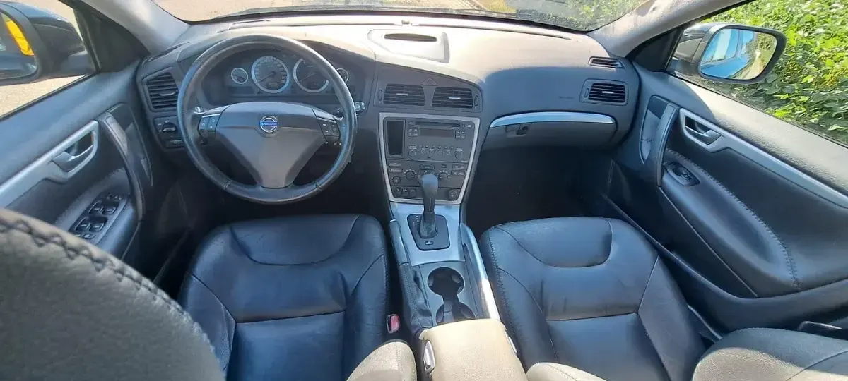 Gebraucht Volvo XC70 Kinetic 185 PS (136 kW) 2007 Schwarz Kombi