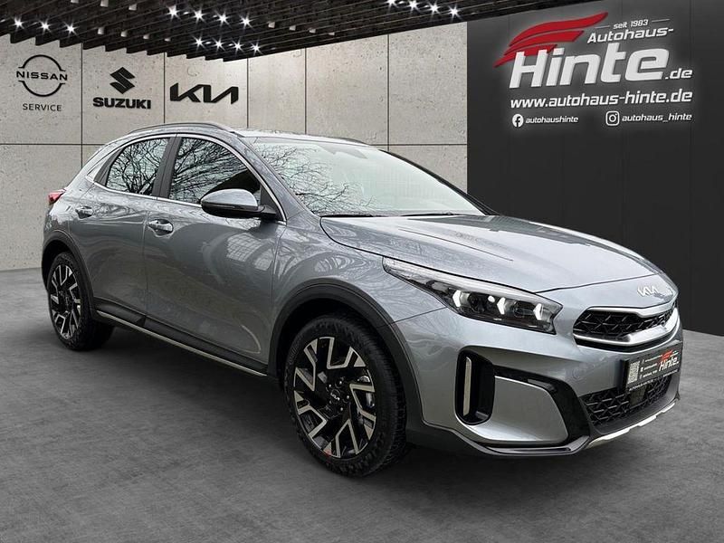 Neu Kia XCeed Spirit 140 PS (102 kW) 2025 Css) lunar silver m (silber SUV