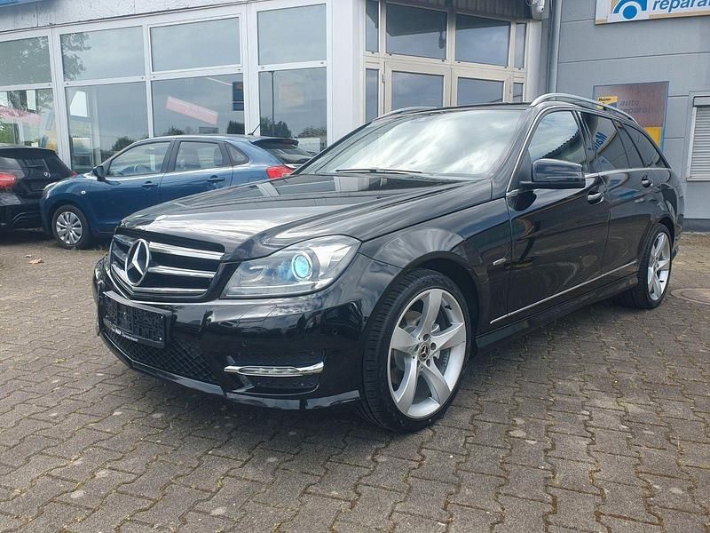 Schwarz Gebraucht 2014 Mercedes C250 AMG Kombi | 12.450 € (Fairer Preis) - Bild 1/4