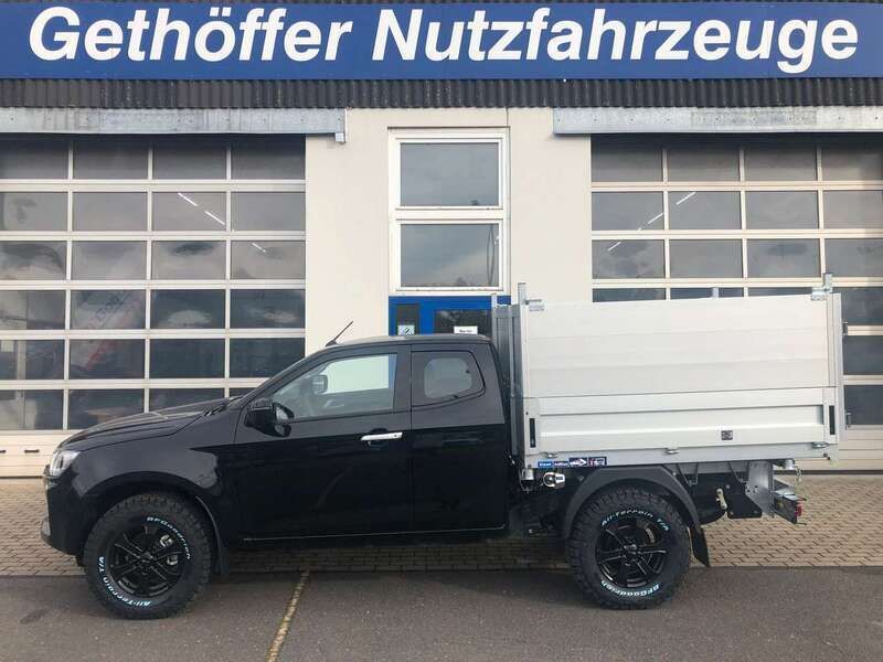 Onyx black Neu 2024 Isuzu D-Max Abholung | 67.771 € - Bild 1/4