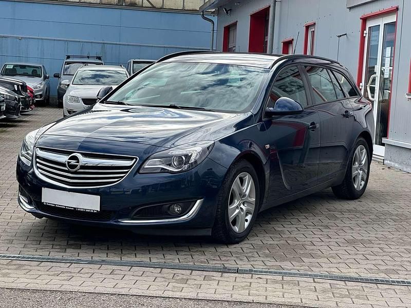 Gebraucht Opel Insignia 140 PS (102 kW) 2014 Blau Kombi