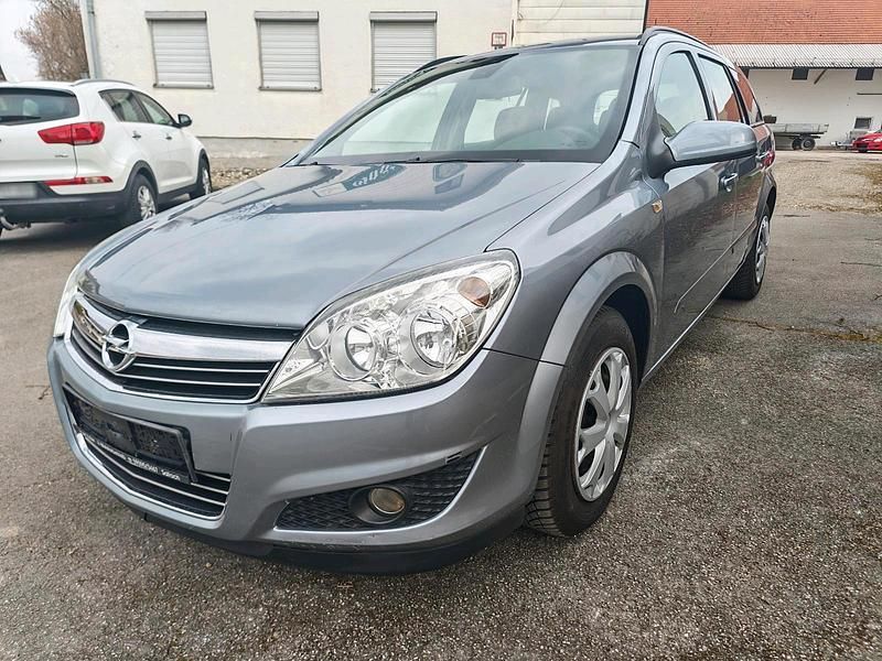 Gebraucht Opel Astra 115 PS (84 kW) 2007 Grau Kombi