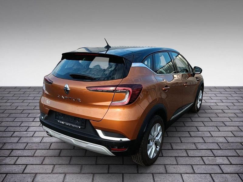 Gebraucht Renault Captur Intens 140 PS (102 kW) 2021 Orange SUV