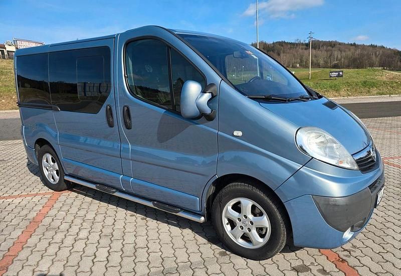 Blau Gebraucht 2008 Opel Vivaro Van | 9.200 € (Superpreis) - Bild 1/4