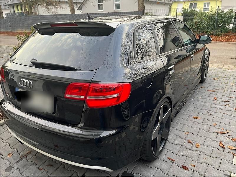 Gebraucht Audi RS3 Sportback Design 340 PS (250 kW) 2011 Schwarz Kleinwagen