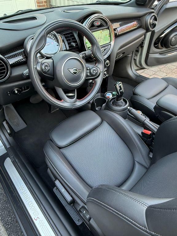 Usata Mini Cooper S 192 CV (141 kW) 2020 Grigio Utilitaria