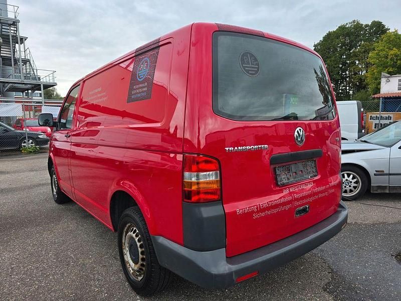 Gebraucht VW Transporter 131 PS (96 kW) 2009 Rot Van