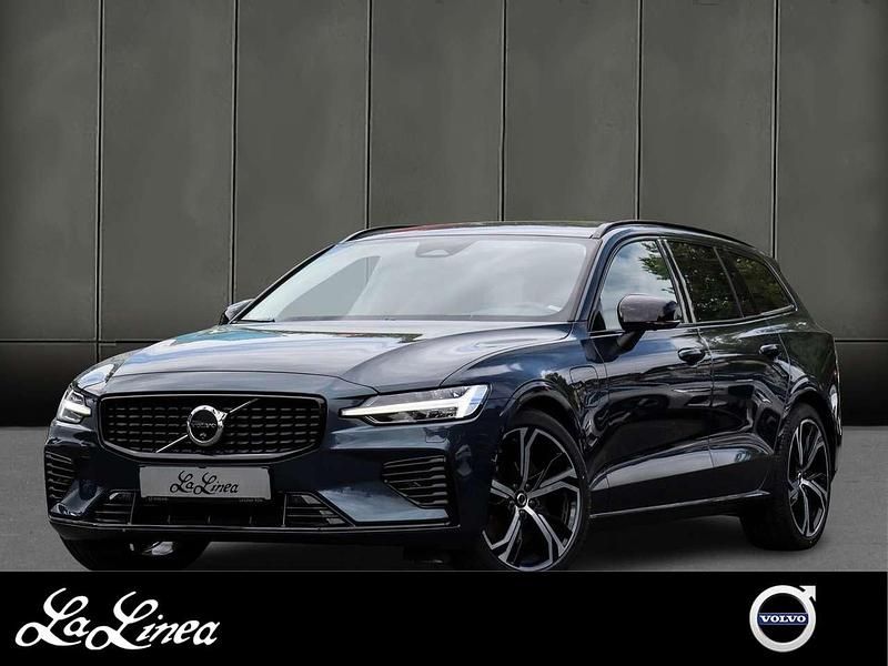 Blau Gebraucht 2024 Volvo V60 Ultra Kombi | 48.460 € (Teuer) - Bild 1/3