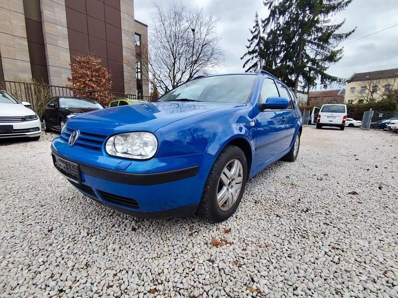 Gebraucht VW Golf IV Edition 101 PS (74 kW) 2001 Blau Kombi