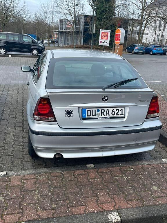 Gebraucht BMW 316 116 PS (85 kW) 2005 Silber Limousine