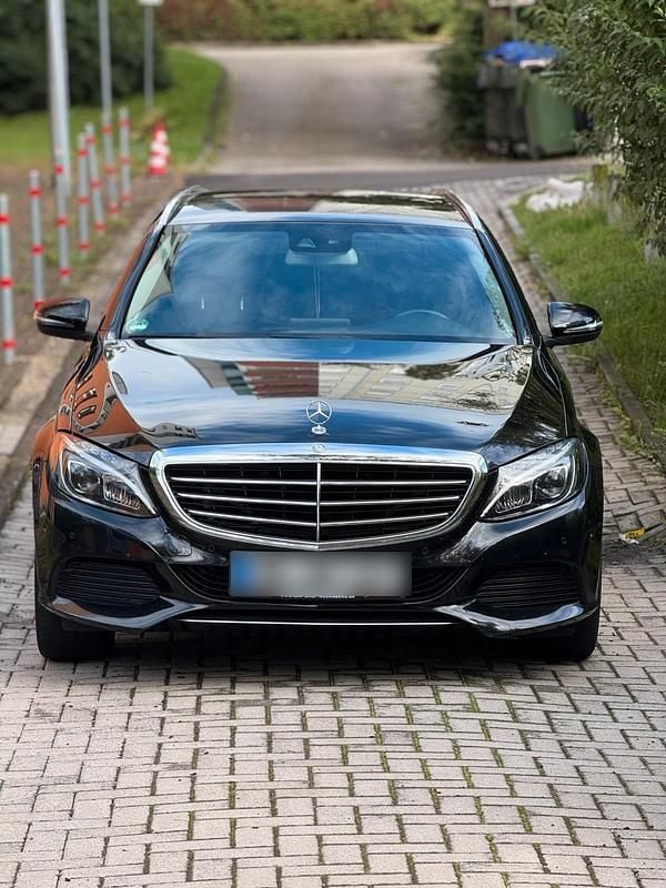 Schwarz Gebraucht 2016 Mercedes C220 Avantgarde Kombi | 14.000 € (Guter Preis) - Bild 1/4