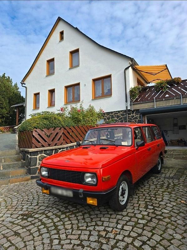 Gebraucht Wartburg 353 50 PS (36 kW) 1985 Rot Kombi