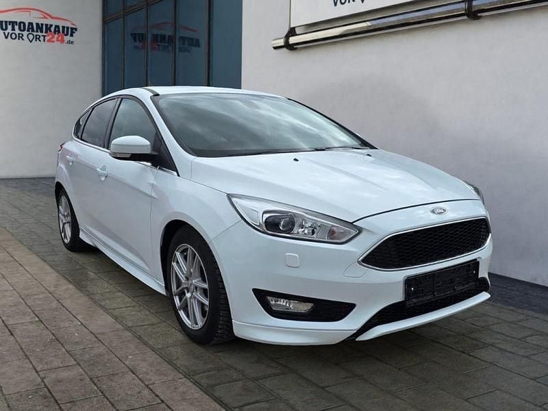 Gebraucht Ford Focus ST-Line 150 PS (110 kW) 2016 Weiß Limousine