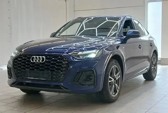 Gebraucht Audi Q5 Sportback S-Line 163 PS (119 kW) 2022 Blau SUV