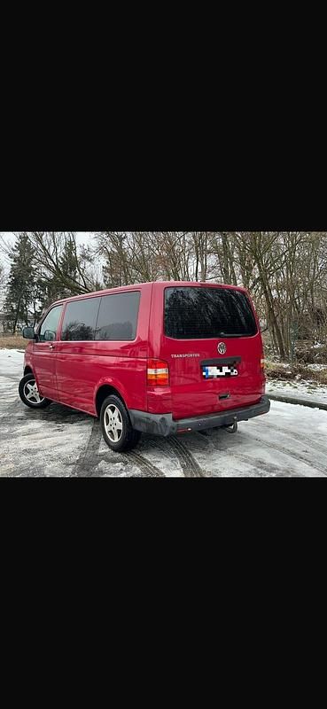 Gebraucht VW T5 131 PS (96 kW) 2006 Rot Van