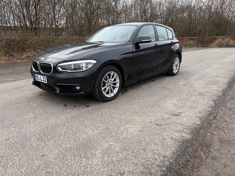 Gebraucht BMW 120 Advantage 190 PS (139 kW) 2016 Schwarz Kleinwagen