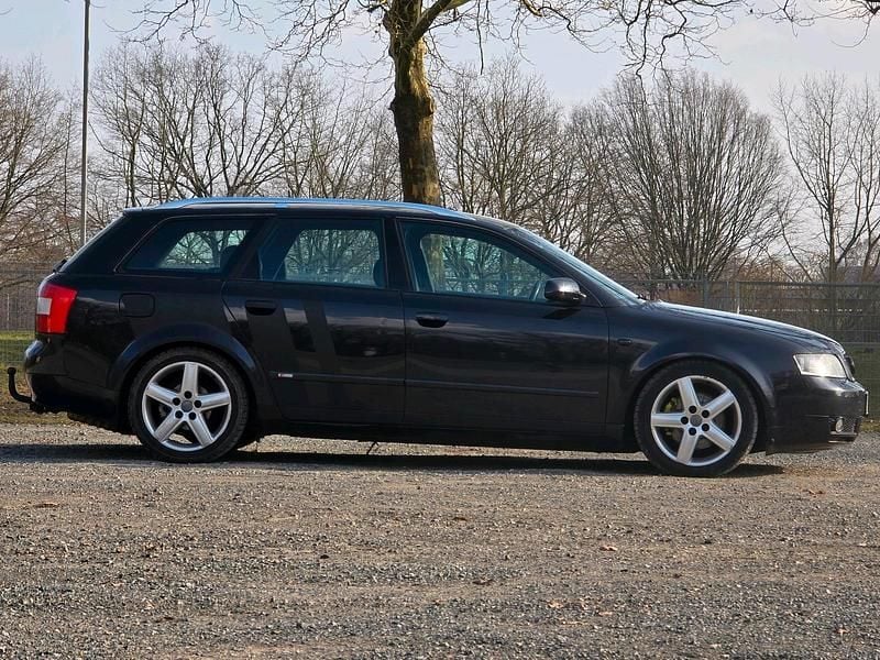 Gebraucht Audi A4 S-Line 163 PS (119 kW) 2003 Schwarz Kombi