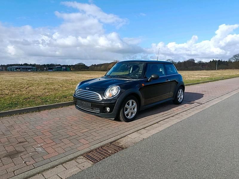 Second-hand Mini ONE 95 CP (69 kW) 2009 Negru Hatchback