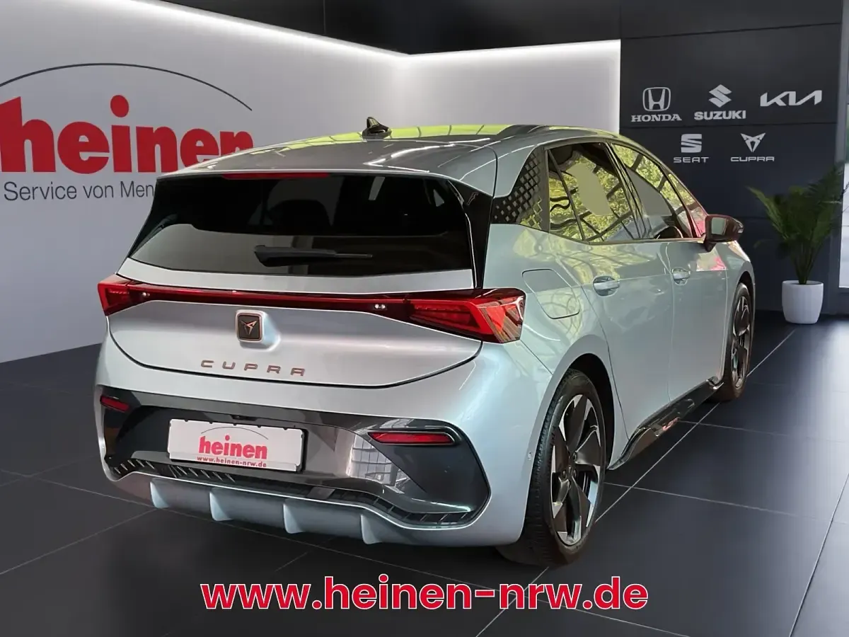 Gebraucht Cupra Born 150 kW (204 PS) 2022 Geyser silver Kleinwagen