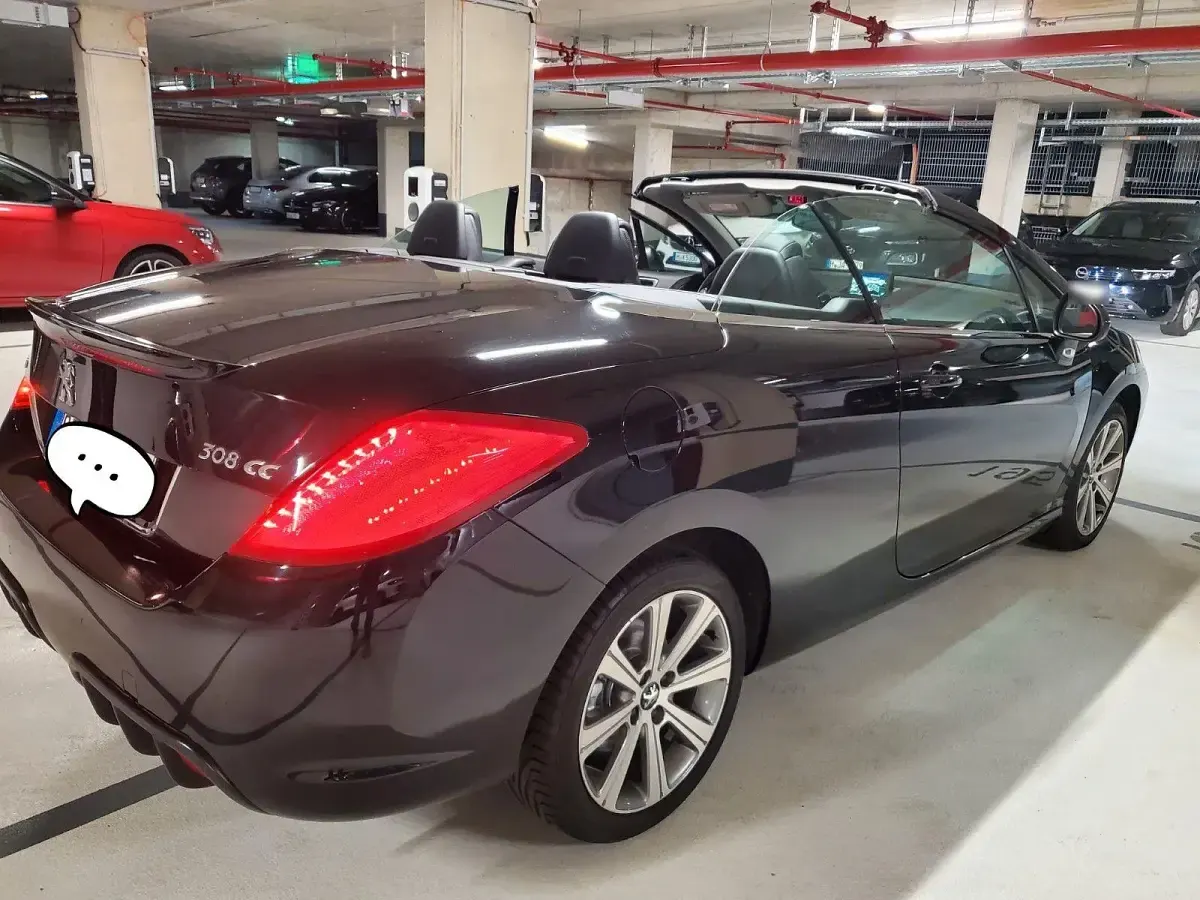Gebraucht Peugeot 308 CC Roland Garros 156 PS (114 kW) 2014 Schwarz Cabrio