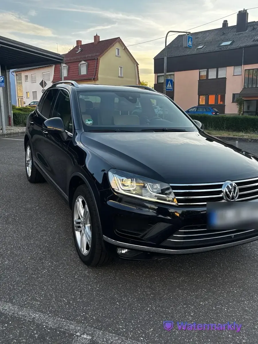 Gebraucht VW Touareg Exclusive 262 PS (192 kW) 2017 Schwarz SUV