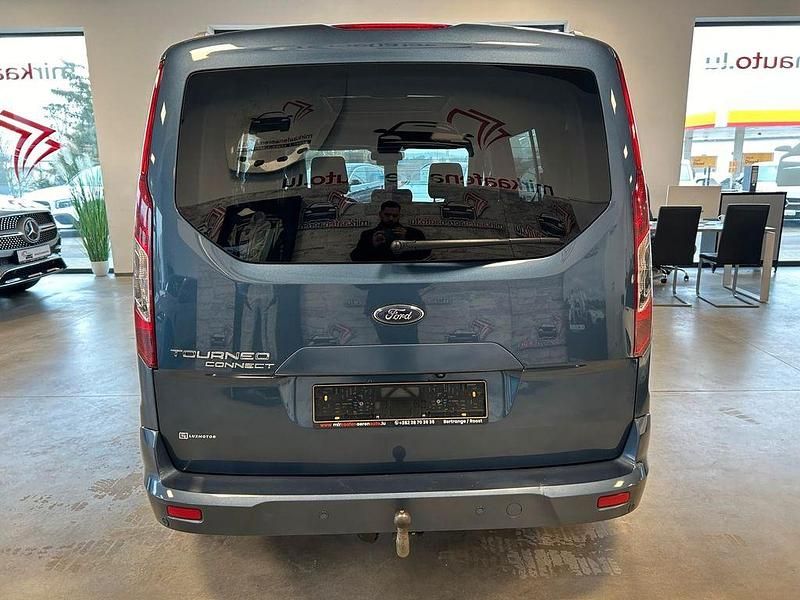 Gebraucht Ford Tourneo Titanium 120 PS (88 kW) 2021 Blau Limousine
