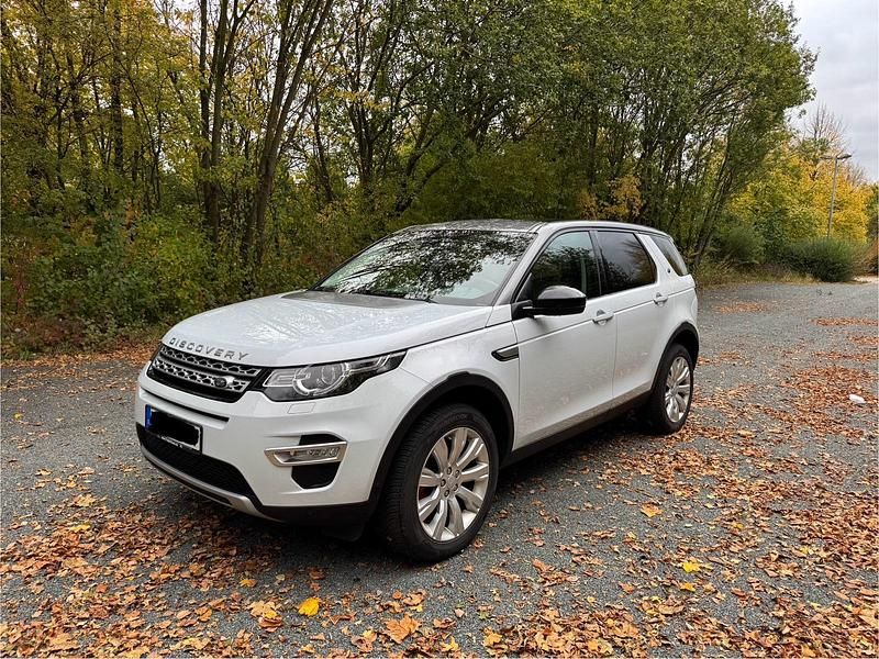 Weiß Gebraucht 2015 Land Rover Discovery Sport SUV | 20.499 € (Etwas zu teuer) - Bild 1/4