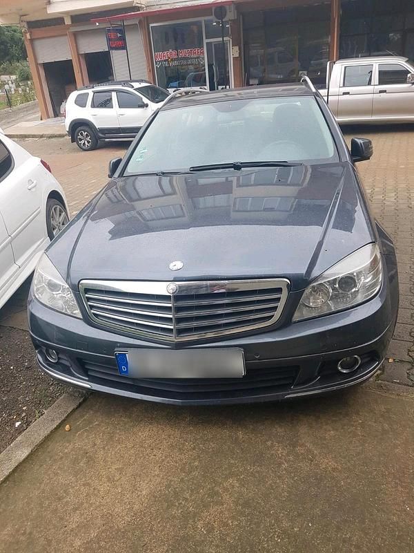 Grau Gebraucht 2009 Mercedes C200 Kombi | 4.850 € (Superpreis) - Bild 1/4