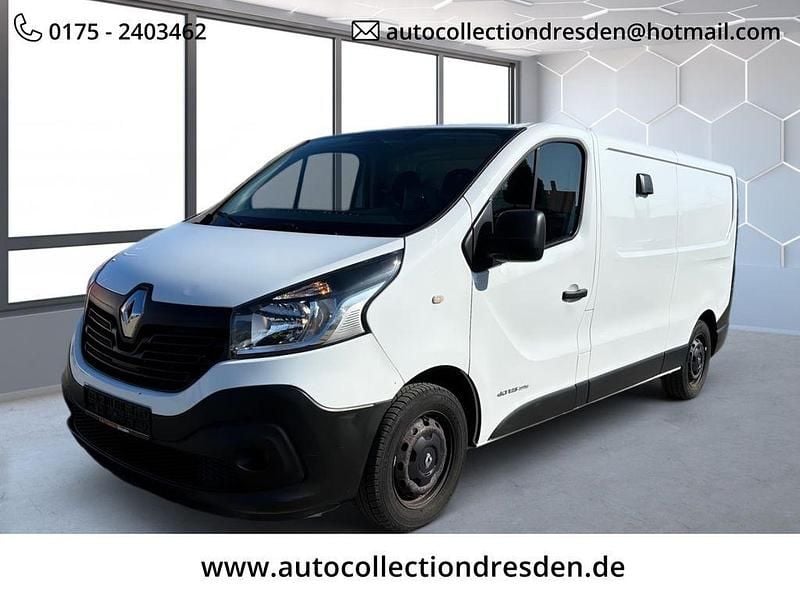 Gebraucht Renault Trafic Komfort 125 PS (91 kW) 2017 Weiß Van / Kleinbus