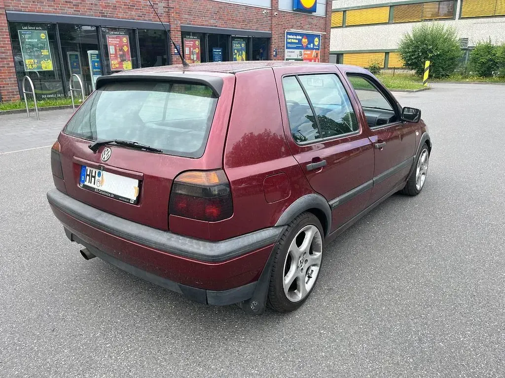 Gebraucht VW Golf III 551 PS (405 kW) 1992 Rot Kleinwagen