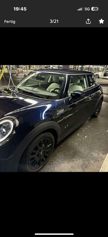 Gebraucht Mini ONE Hatch 102 PS (75 kW) 2021 Blau Kleinwagen