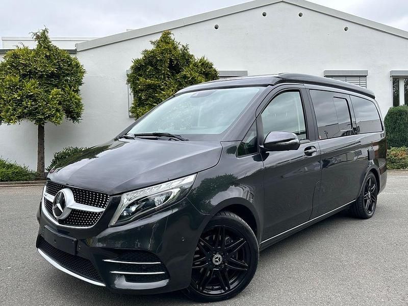 Lackfarbe graphitgrau metallic Gebraucht 2020 Mercedes V300 Marco Polo Van / Kleinbus | 64.900 € (Fairer Preis) - Bild 1/4