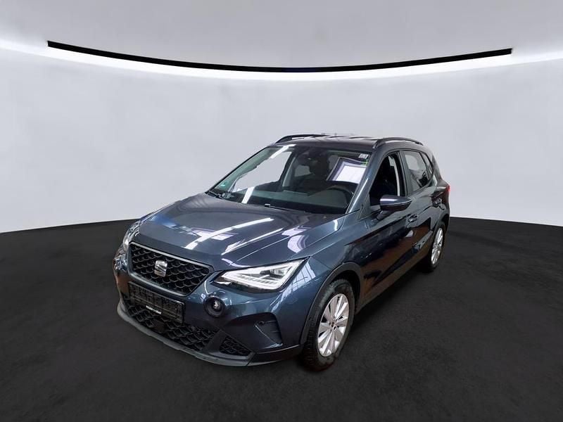 Grau Gebraucht 2022 Seat Arona Style SUV | 15.955 € (Superpreis) - Bild 1/4