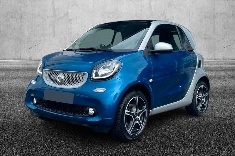 Blau Gebraucht 2016 Smart ForTwo Coupé Passion Cabrio | 11.500 € (Fairer Preis) - Bild 1/4