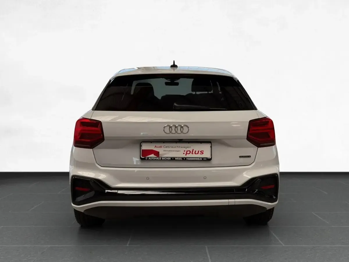 Gebraucht Audi Q2 S-Line 190 PS (139 kW) 2025 Weiss SUV
