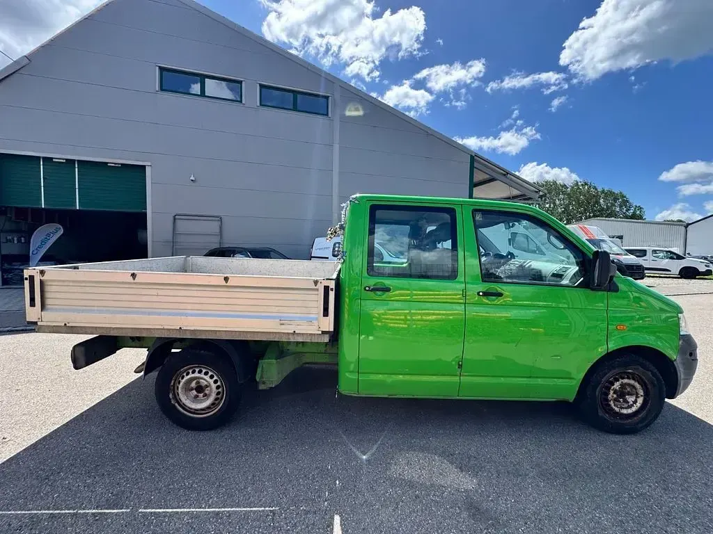 Gebraucht VW T5 131 PS (96 kW) 2005 Grün Van