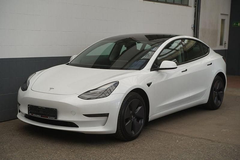 Gebraucht Tesla Model 3 Long Range AWD 366 kW (498 PS) 2022 Weiß Limousine