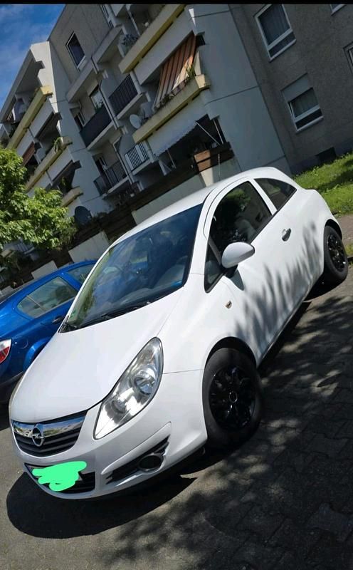 Weiß Gebraucht 2009 Opel Corsa Kleinwagen | 2.700 € (Fairer Preis) - Bild 1/4