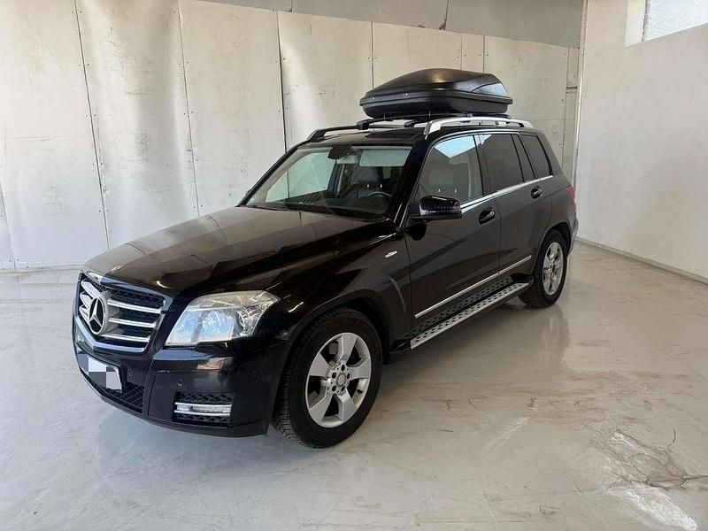Schwarz Gebraucht 2011 Mercedes GLK250 SUV | 8.950 € (Guter Preis) - Bild 1/4