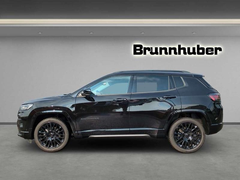Gebraucht Jeep Compass 131 PS (96 kW) 2023 Schwarz SUV
