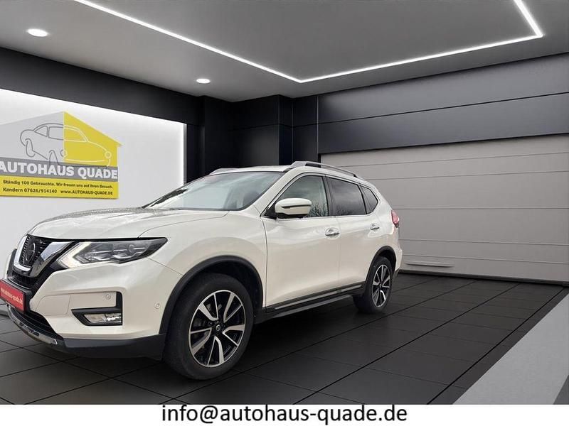 Weiss Gebraucht 2019 Nissan X-Trail Tekna SUV | 22.999 € (Teuer) - Bild 1/4