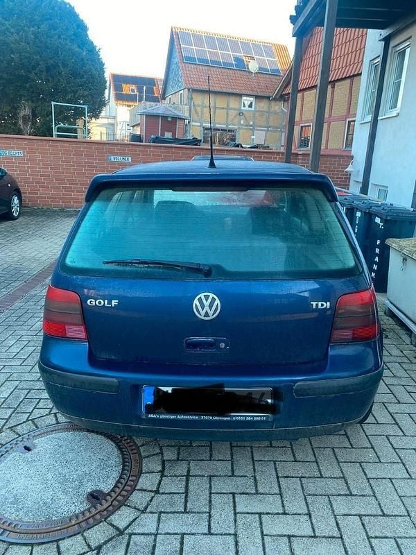 Gebraucht VW Golf IV 110 PS (80 kW) 2000 Blau Limousine