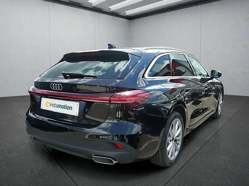 Gebraucht Audi A5 150 PS (110 kW) 2025 Schwarz Kombi