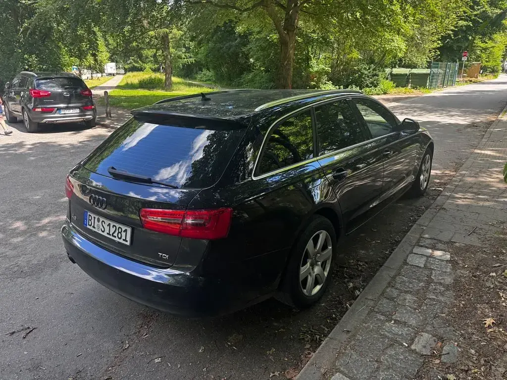 Gebraucht Audi A6 177 PS (130 kW) 2013 Schwarz Limousine