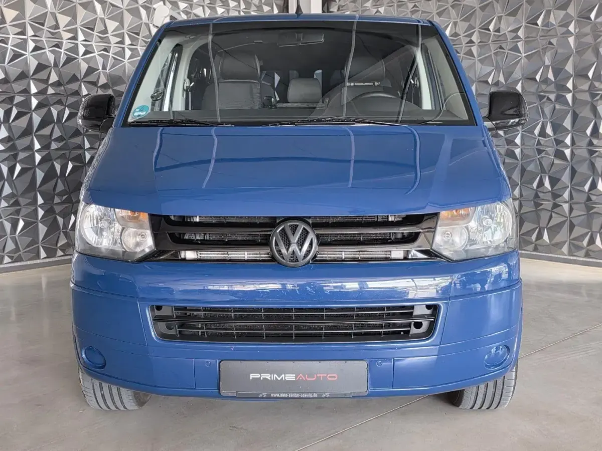 Gebraucht VW Transporter 140 PS (102 kW) 2010 Blau Van