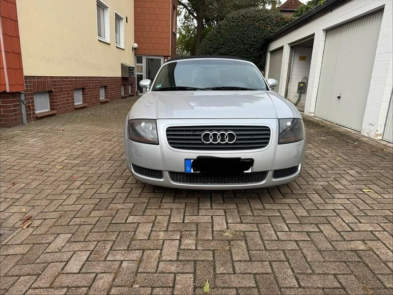 Gebraucht Audi TT Roadster 150 PS (110 kW) 2002 Silber Cabrio