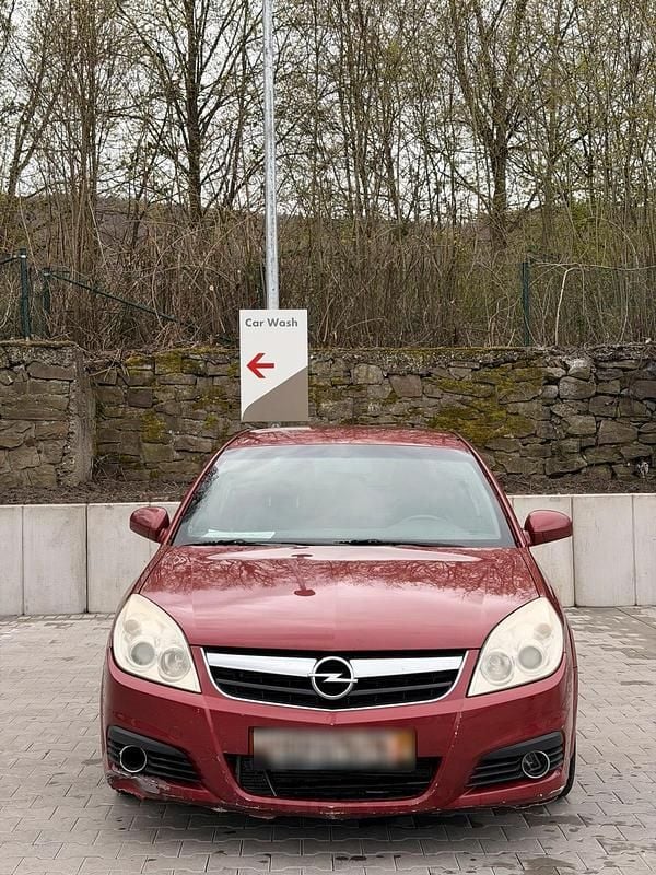 Gebraucht Opel Signum 150 PS (110 kW) 2007 Rot Kleinwagen