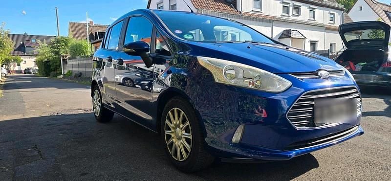 Blau Gebraucht 2016 Ford B-MAX Van / Kleinbus | 4.999 € (Guter Preis) - Bild 1/4